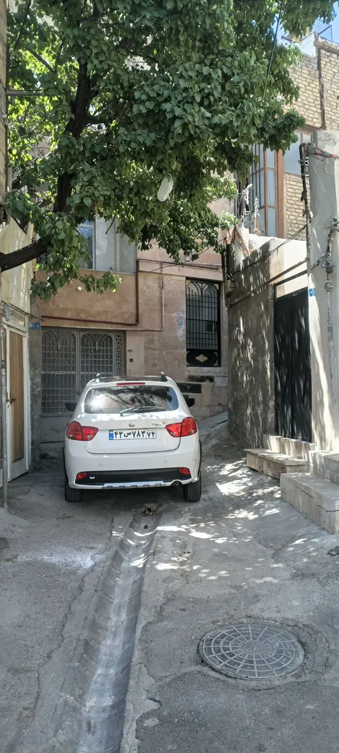 عکس 1 ملک 1038