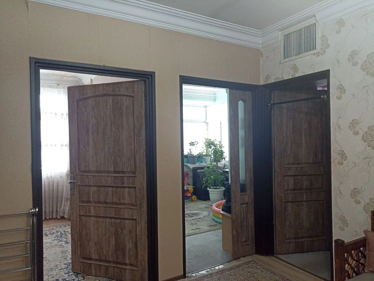عکس 2 ملک 1049