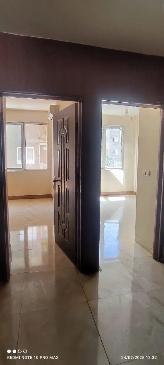 عکس 3 ملک 1052