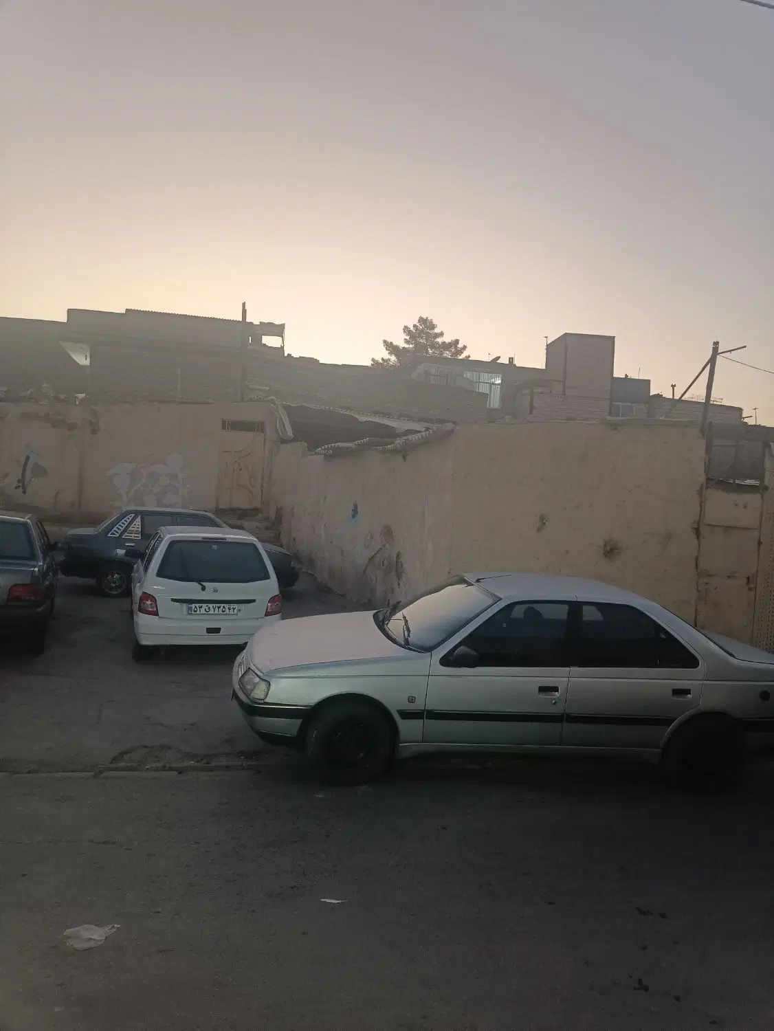 عکس 1 ملک 1142