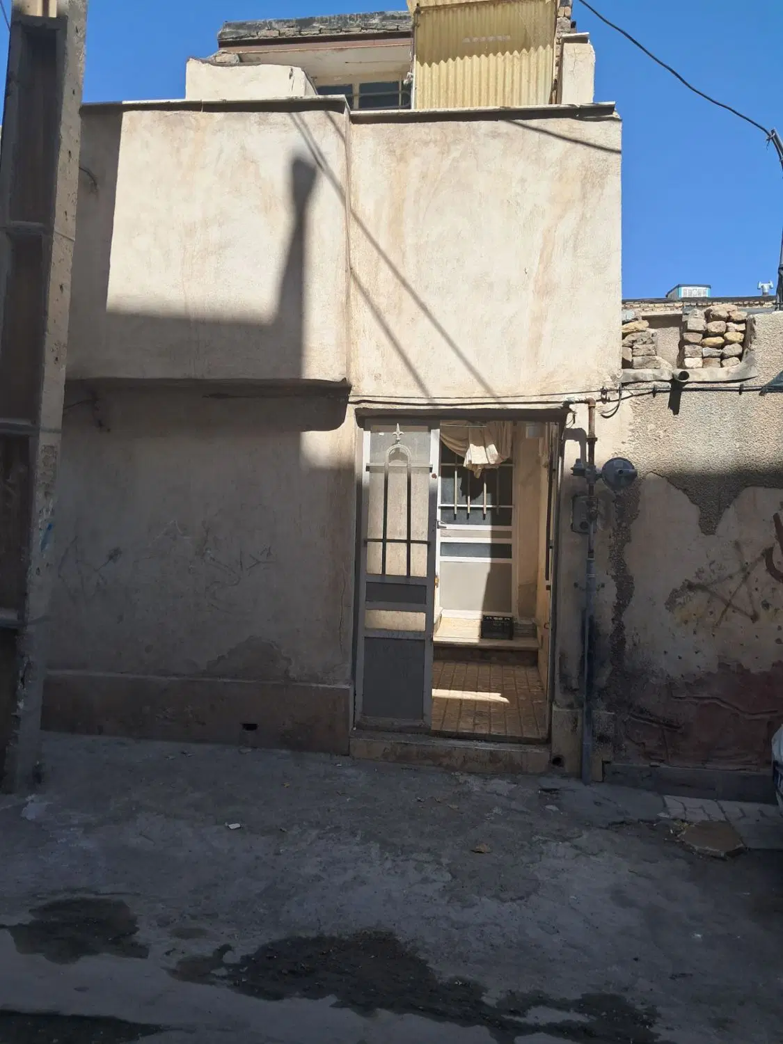 عکس 1 ملک 1310