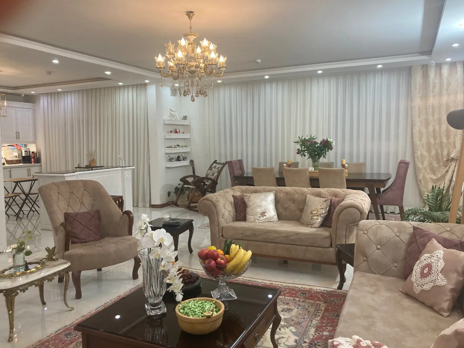 آپارتمان تربیت (صدف)