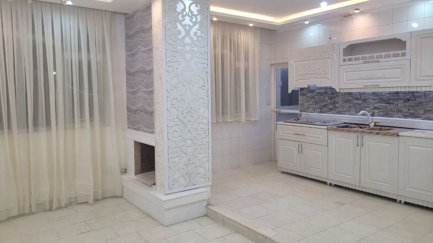 عکس 1 ملک 1360