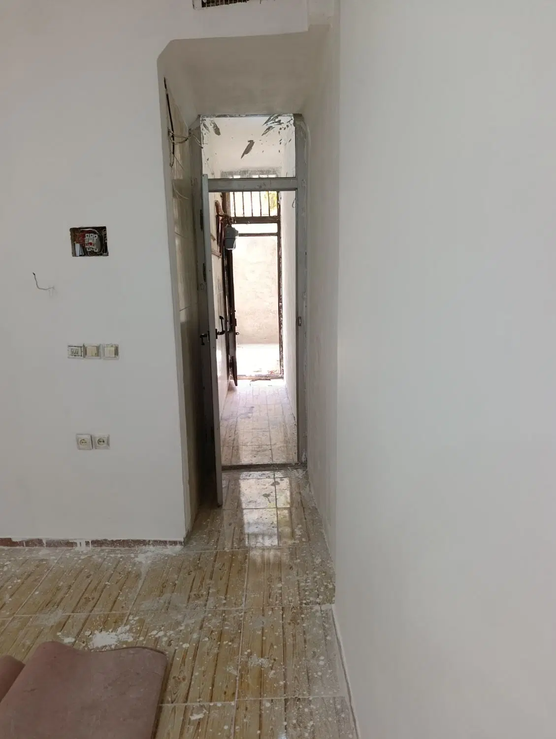 عکس 1 ملک 1504