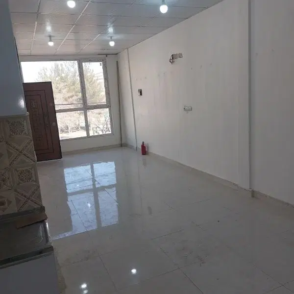 عکس 1 ملک 1550