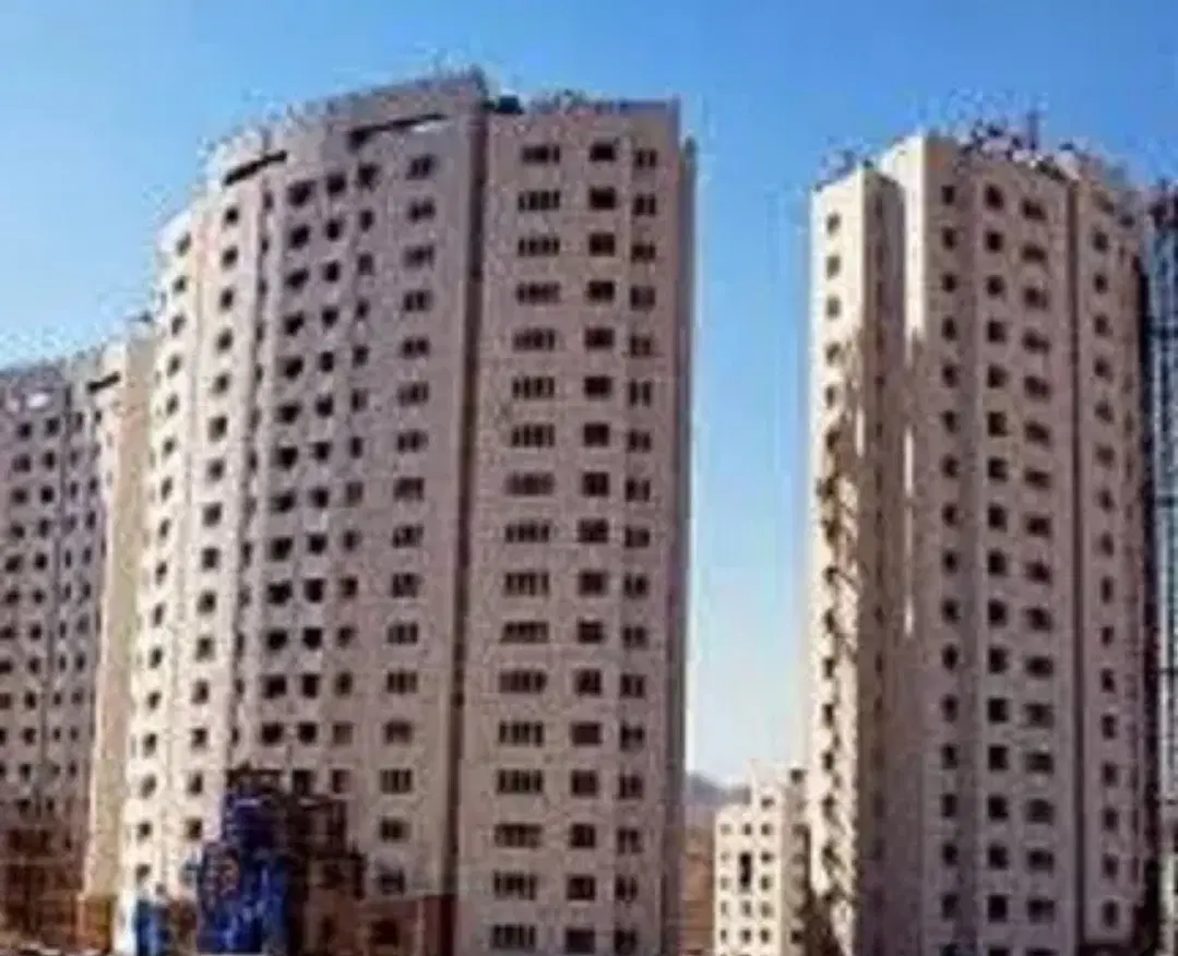 عکس 2 ملک 1572