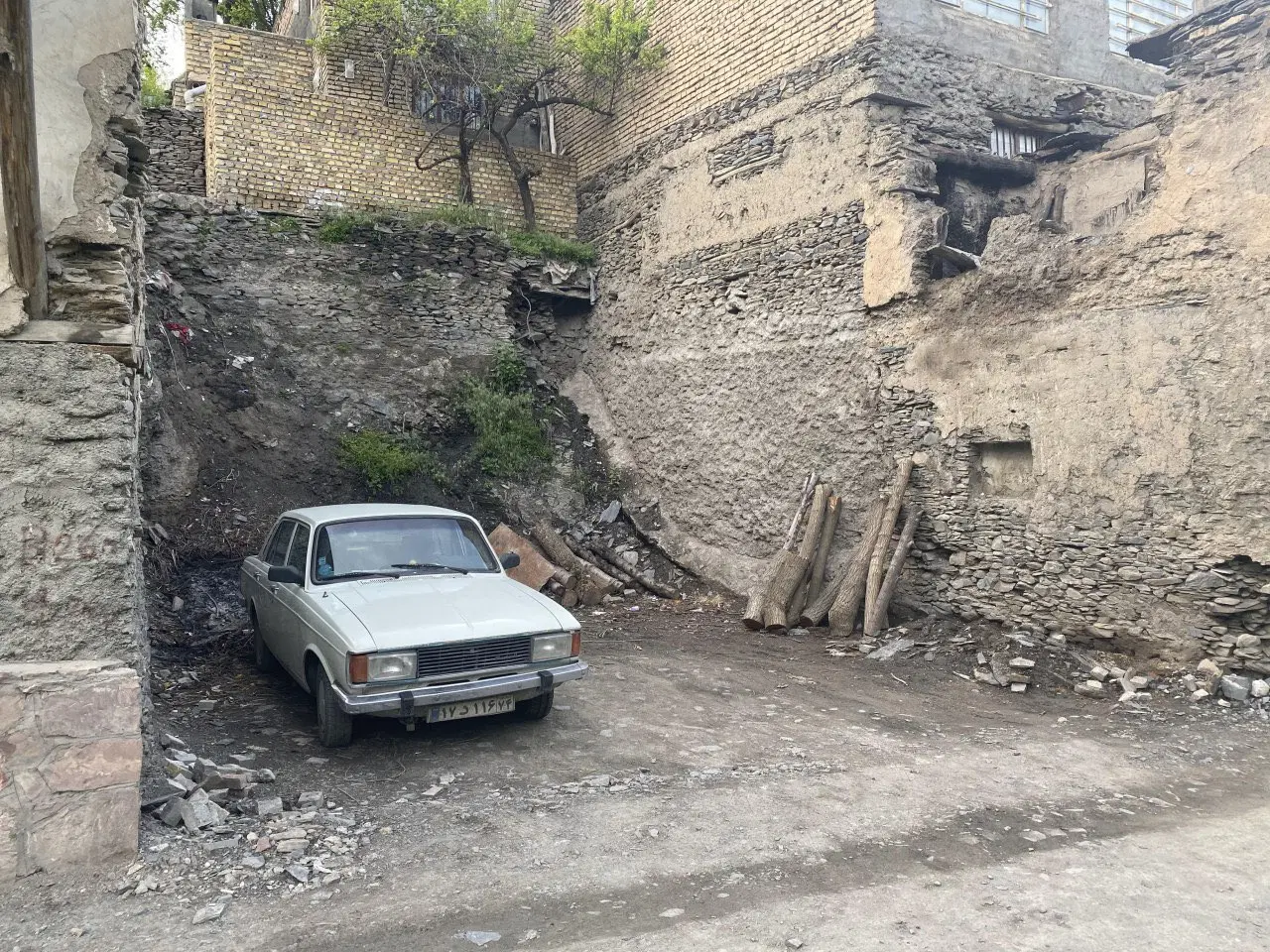 عکس 1 ملک 1603