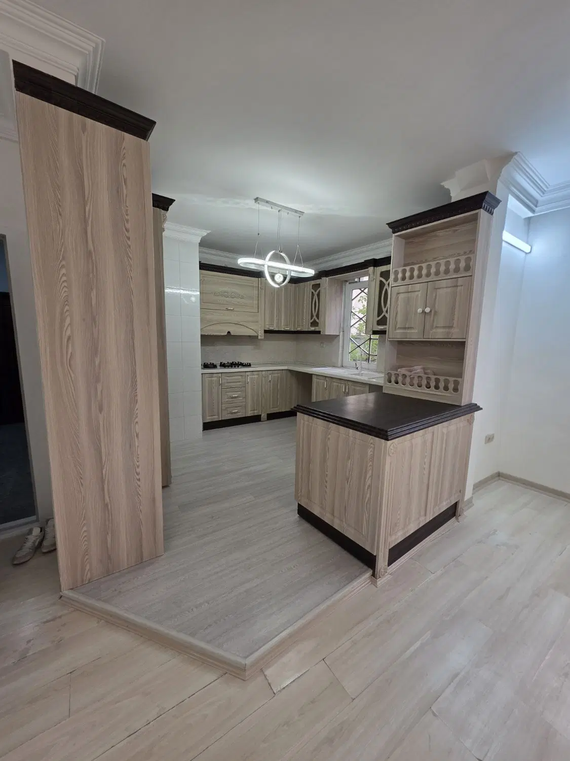 عکس 3 ملک 1728