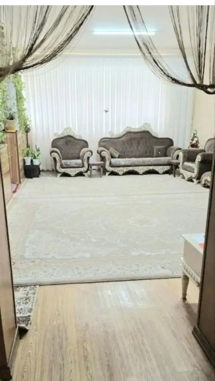 عکس 4 ملک 2052