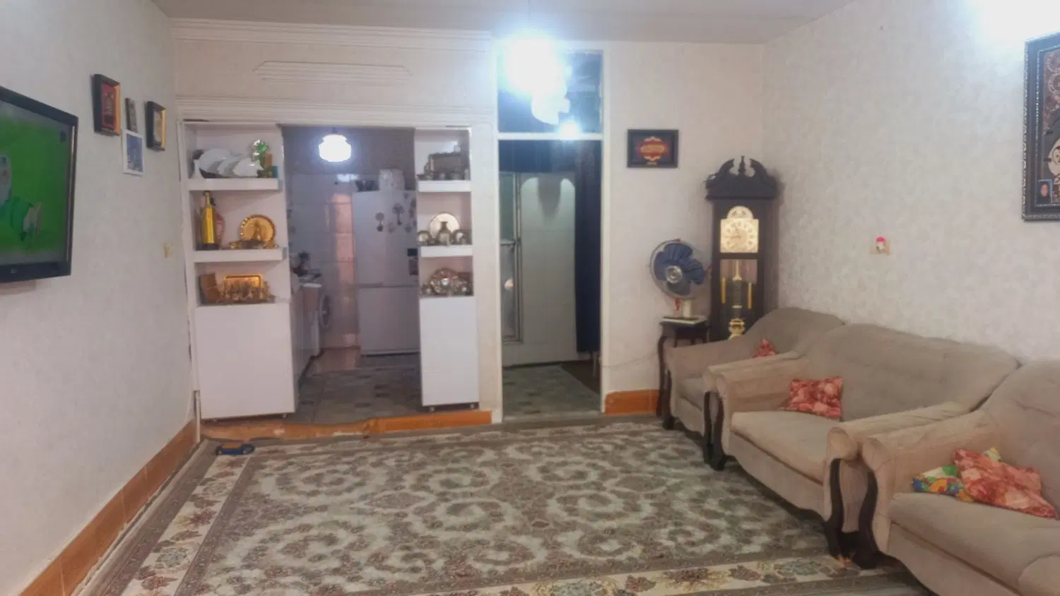 عکس 1 ملک 2061