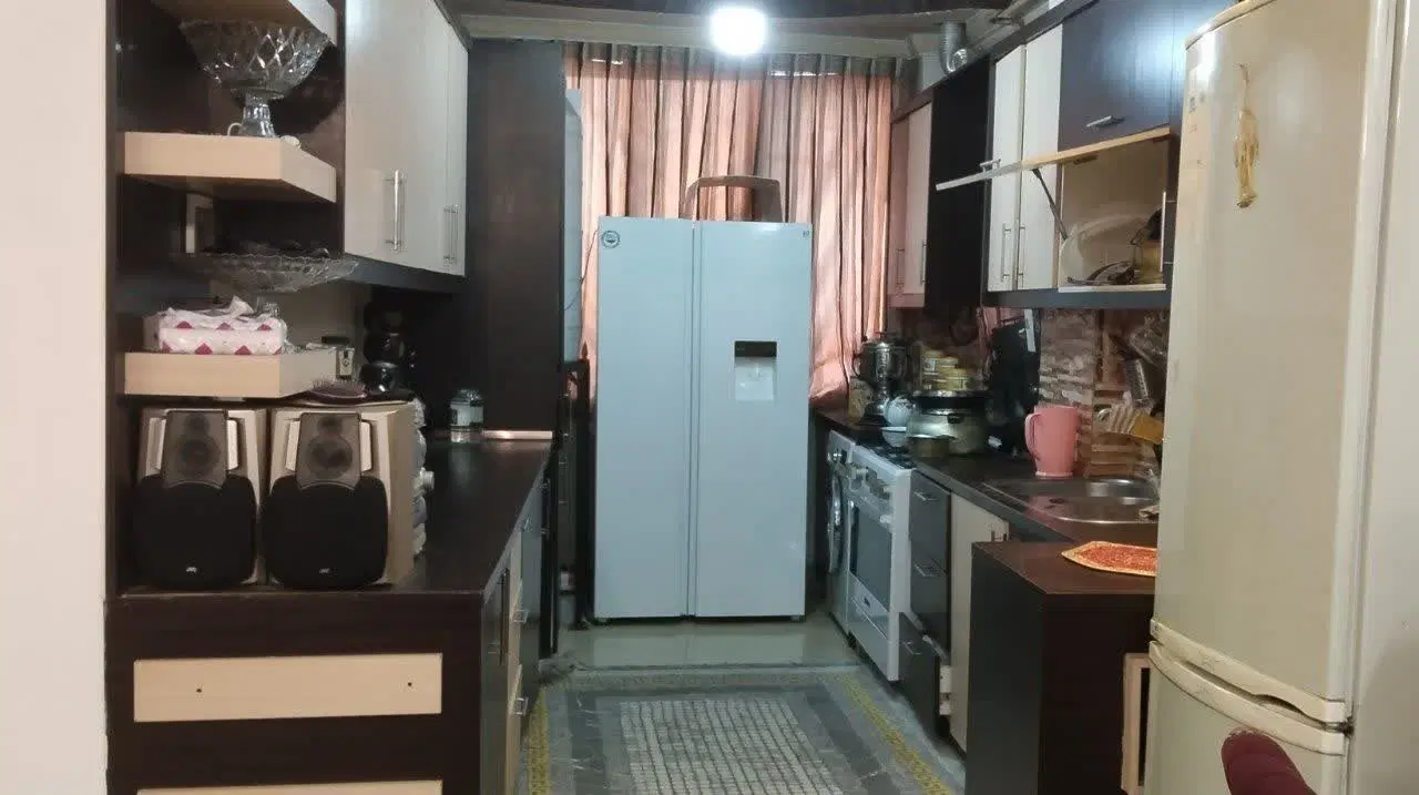 عکس 2 ملک 228