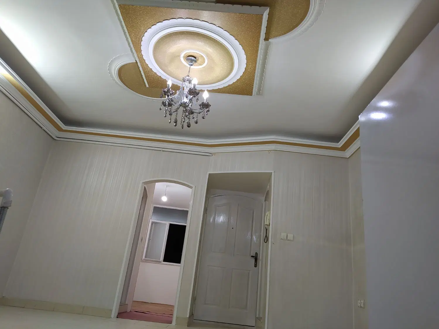 آپارتمان قاسم آباد (شهرک غرب)