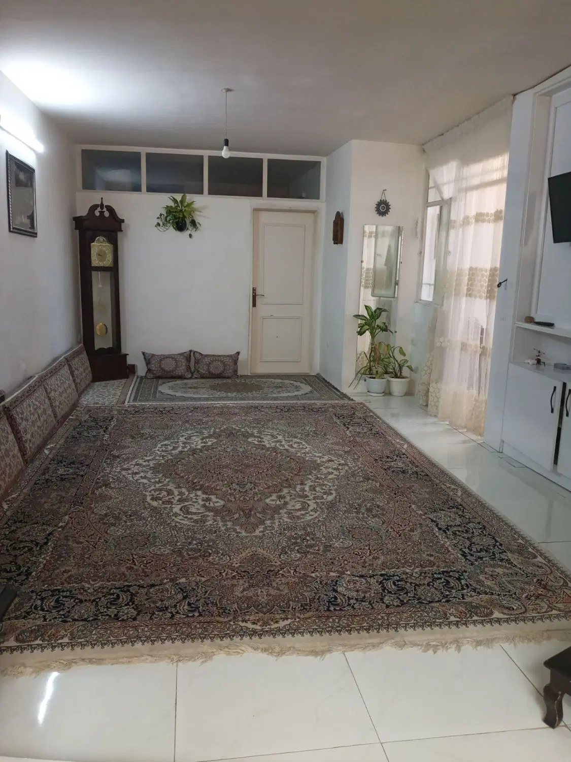 عکس 1 ملک 44