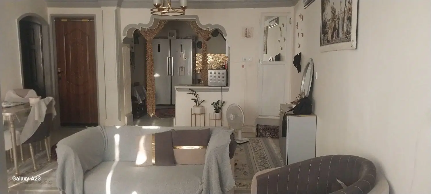عکس 1 ملک 976